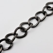 Massive Beveled Chain