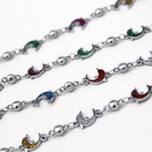 Dolphin Chain