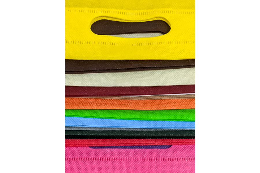 Set of Fabric Bags in Assorted Colors - 12 Pieces - Image 3