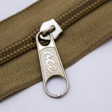 5mm Plastic Zipper Slider
