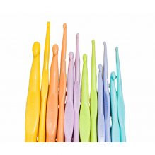 Ivory Crochet Hooks - Set of 12 Multicolor Hooks