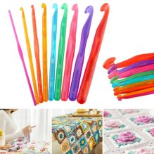 9 Sizes Multi-Coloured Plastic Crochet Hooks