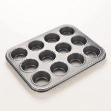 12 Cups Metal Nonstick Cupcake Baking Mold