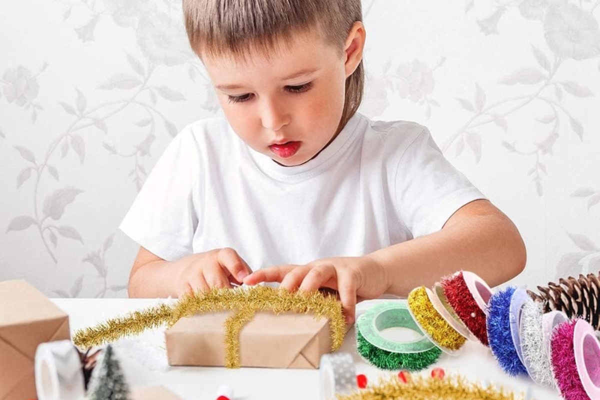 1.5 Meter Craft Tinsel Decoration Ribbon - 2mm - Image 4