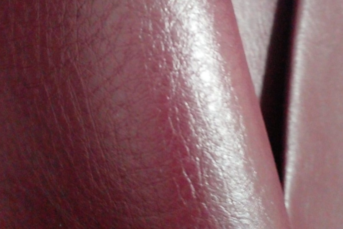 High-Quality Synthetic Leather for Upholstery and Various Purposes - Image 3