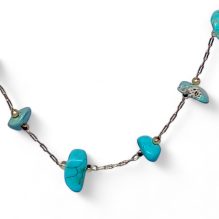 Chinese Gold-Plated Necklace Adorned with Turquoise Stones