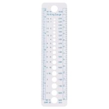 White 2-10mm Knitting Needle Gauge with Inch and cm Ruler