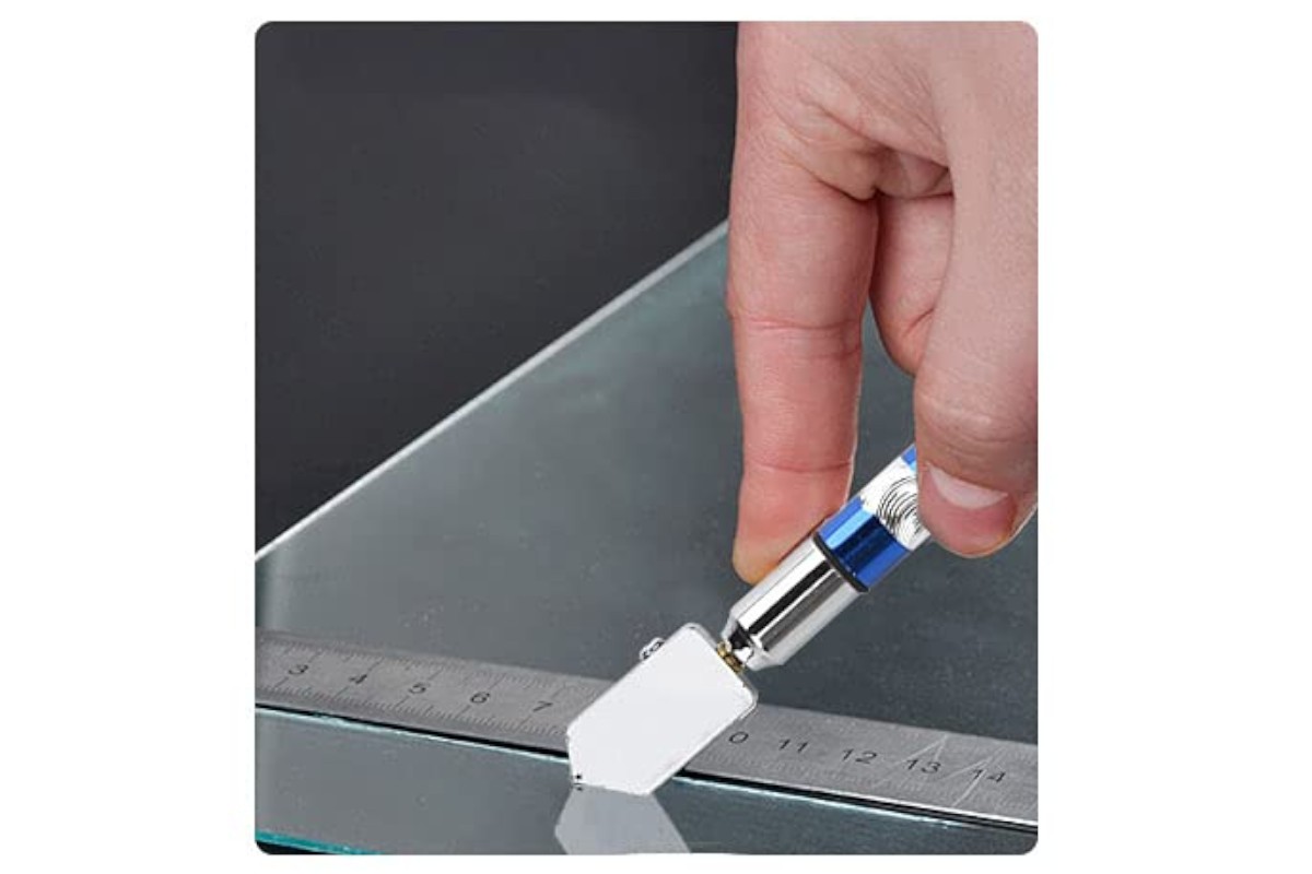Professional Glass Cutter with Blue Metal Handle – For 6–12mm Glass - Image 3