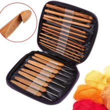 20-Piece Professional Bamboo Crochet Hooks Set - Natural Bamboo & Metal Tips with Portable Purple Travel Case