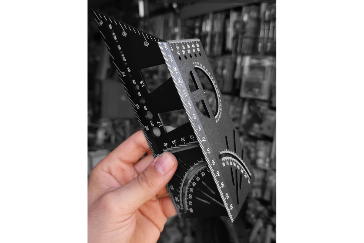 Professional 3D Multi-Angle Measuring Ruler – Precision Woodworking Tool