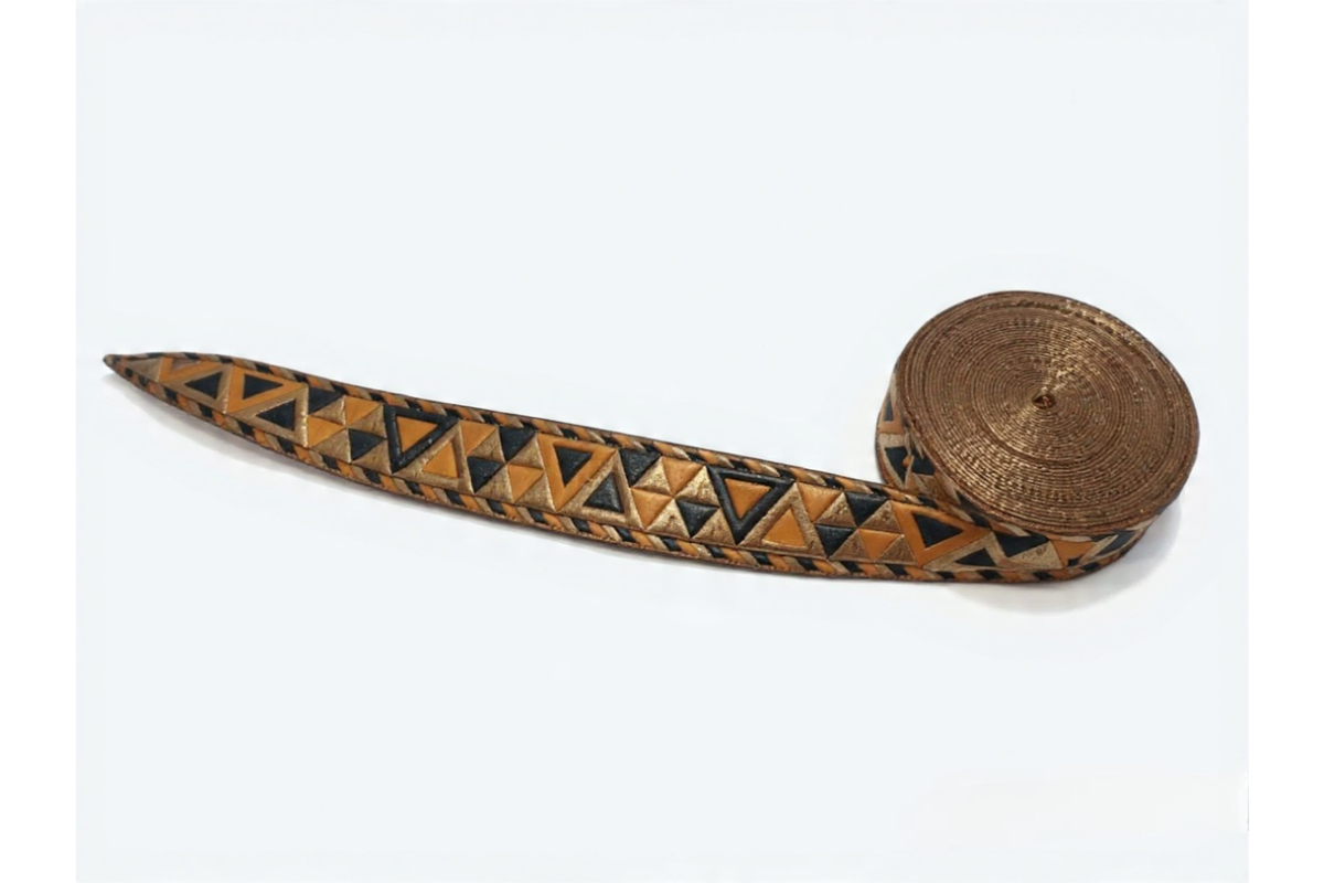 3cm Geometric Triangle Jacquard Woven Ribbon - Elegant Brown & Gold Trim - Image 4
